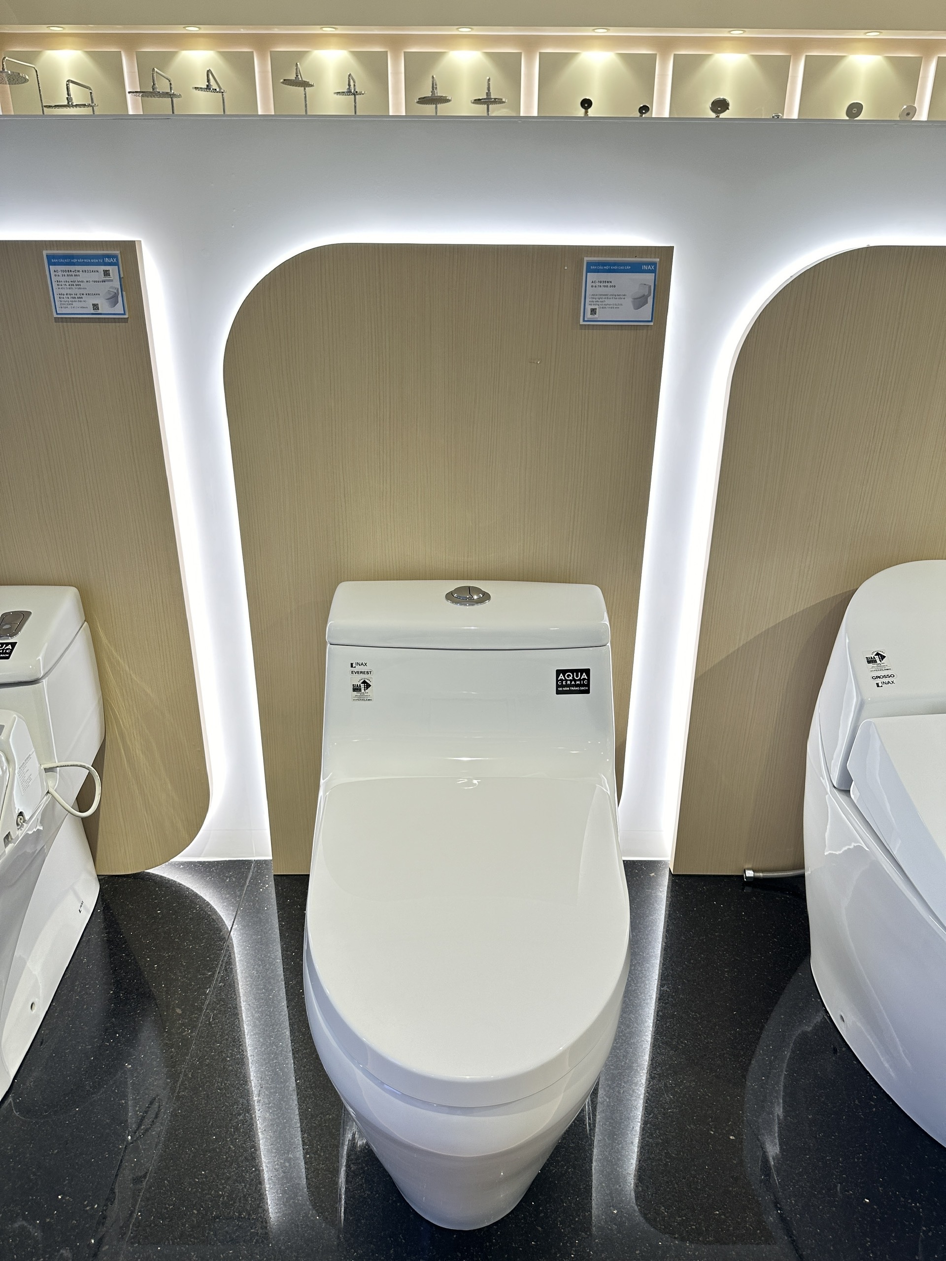 Thiết bị vệ sinh cao cấp chính hãng giá rẻ 2022 Bồn Cầu INAX AC-1035VN (AC1035VN) 1 Khối Aqua Ceramic - Ảnh 5
