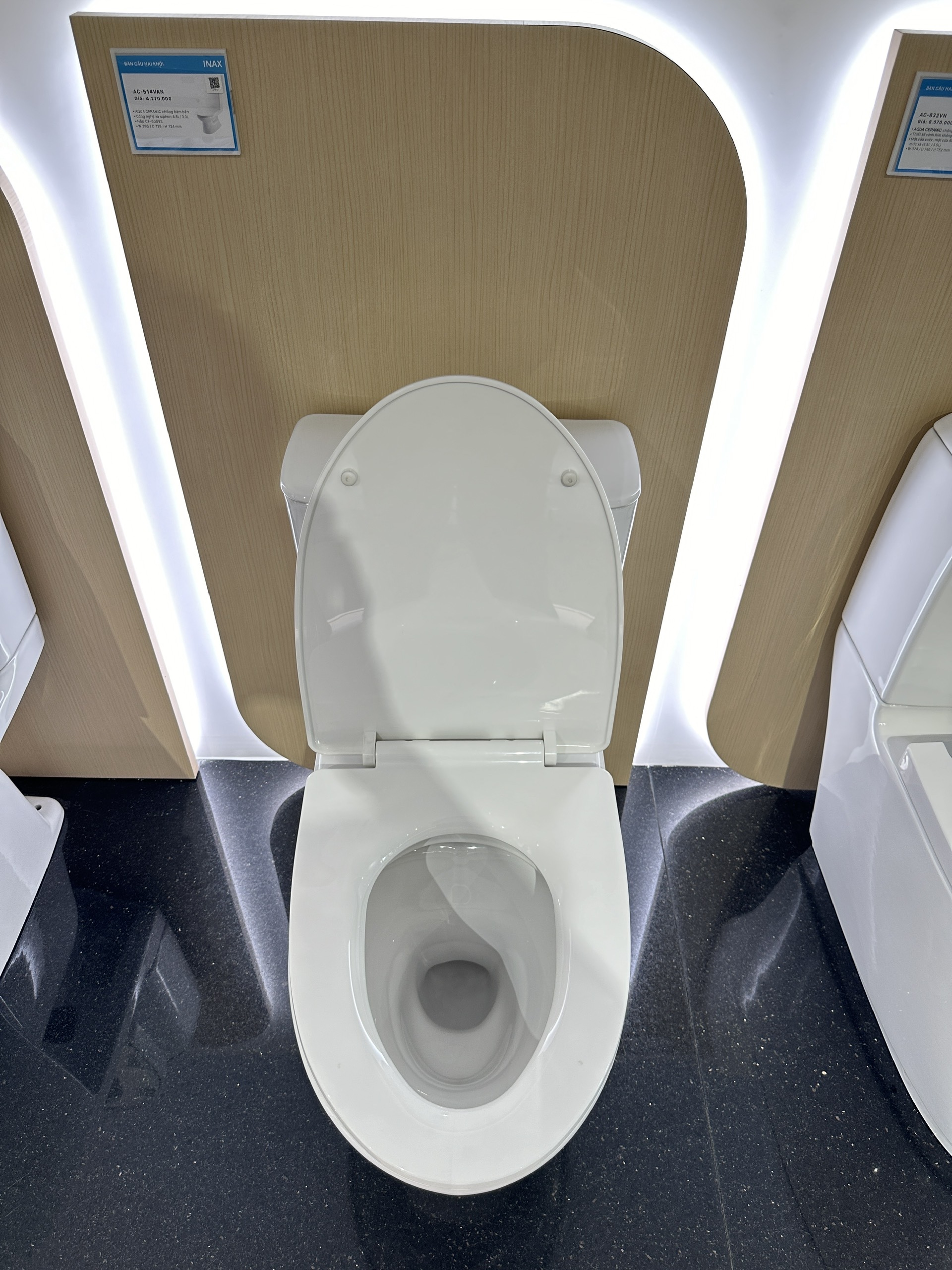 Thiết bị vệ sinh cao cấp chính hãng giá rẻ 2022 Bồn Cầu INAX AC-514VAN (AC514VAN) 2 Khối Aqua Ceramic - Ảnh 6