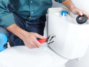 Hình ảnh chuẩn bị tháo bồn cầu