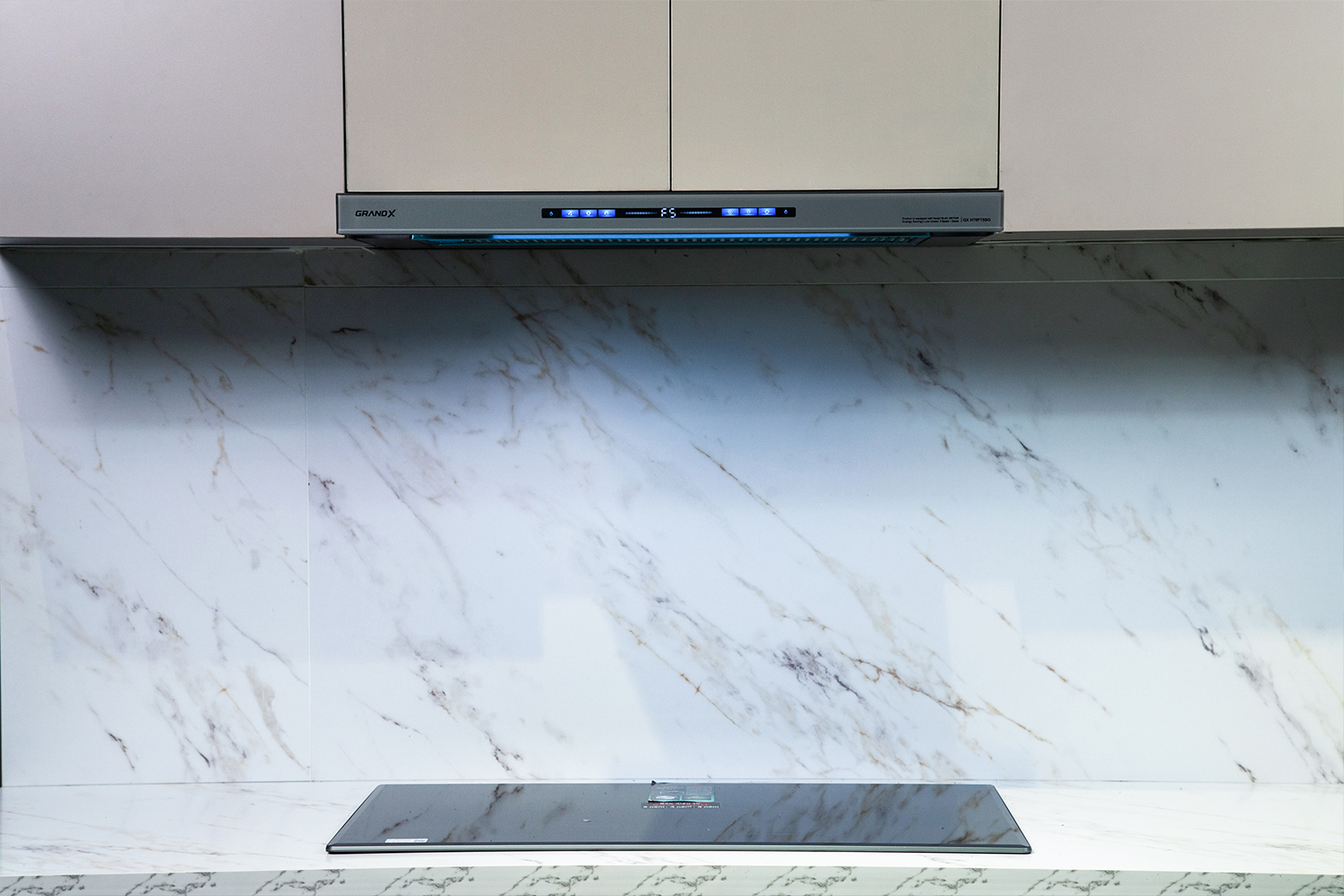 Thiết bị vệ sinh cao cấp chính hãng giá rẻ 2022 MÁY HÚT MÙI GRANDX GX H70F75G - Ảnh 2