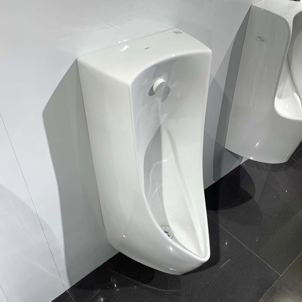 Thiết bị vệ sinh cao cấp chính hãng giá rẻ 2022 Bồn tiểu nam treo tường TOTO UT901H - Ảnh 2